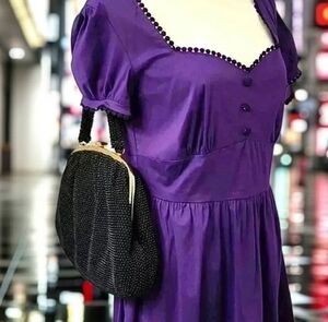 Vintage 1950's Corde Black & Gold Tone Beaded Purse by Lumured  (O5.12.8)